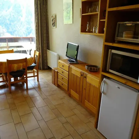 Cosy 4 Personnes Proche Commerces Et Pistes, Animaux Acceptes - Fr-1-411-641 Peisey-Nancroix